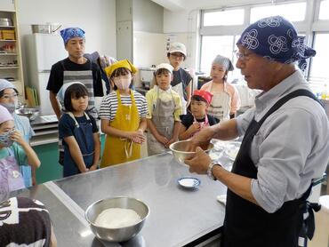 わくわく子ども体験室うどん作り