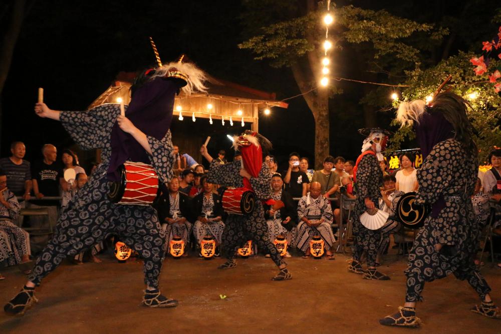 おすわさま（諏訪神社）　8月(市広報撮影)