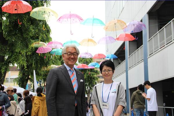 市長と岡固さん